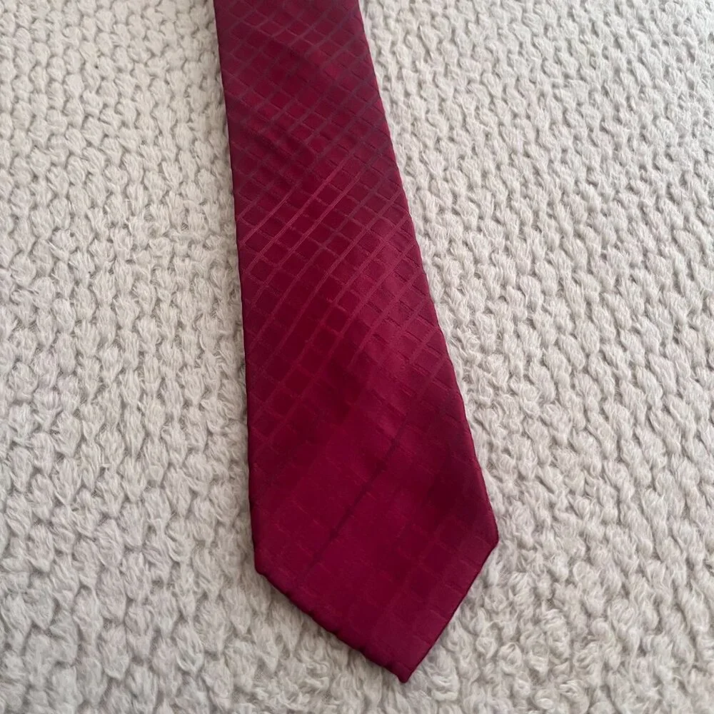 Perry‎ Ellis Portfolio Men's Burgundy Necktie